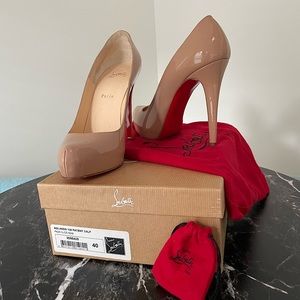 Christian Louboutin Nude Patent Leather Rolando 120 EU size 40